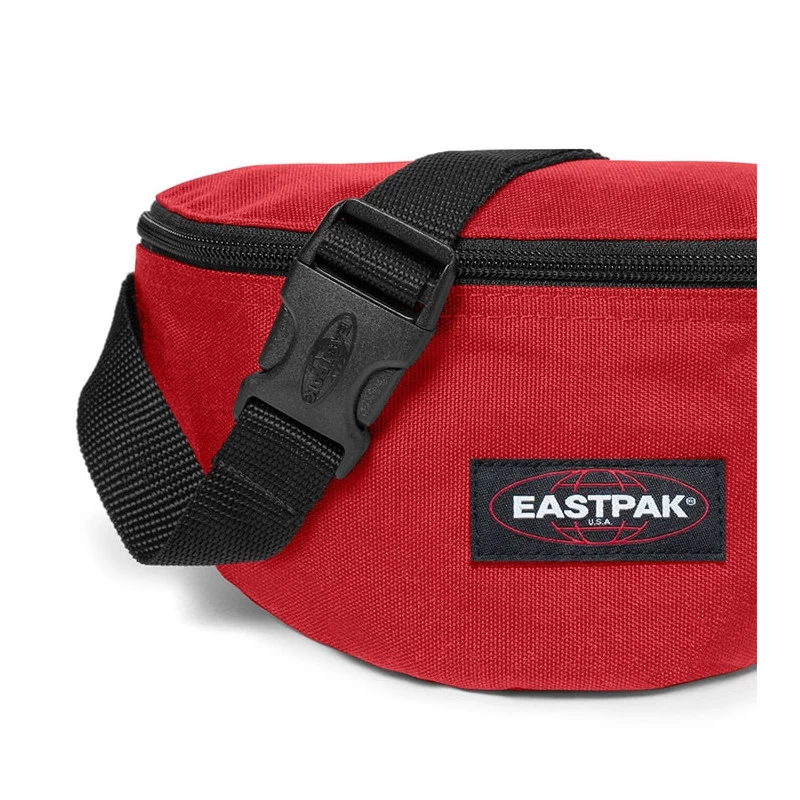 Eastpak Banane Springer 2 Litres Apple Pick Red 5 Eastpak Banane Springer 2 Litres Apple Pick Red – Image 3