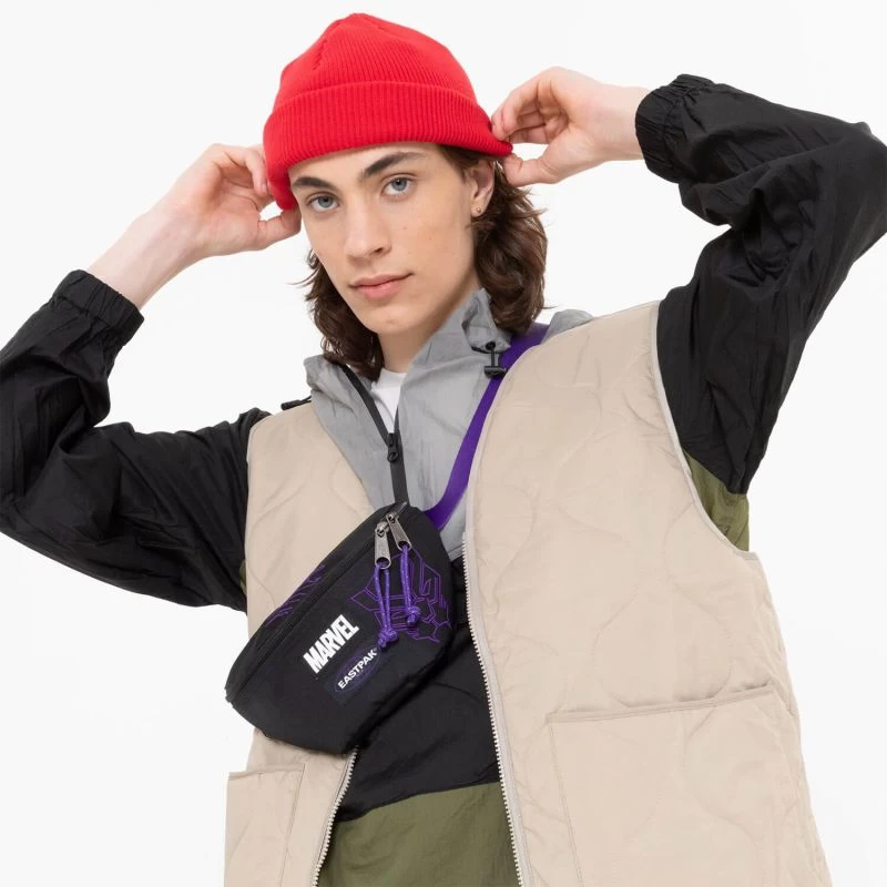 Eastpak Banane Springer 2 Litres Black Panther Embroided 9 Eastpak Banane Springer 2 Litres Black Panther Embroided – Image 7