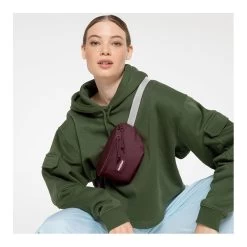 Eastpak Banane Springer 2 Litres Blakout Upcoming 11 Eastpak Banane Springer 2 Litres Blakout Upcoming -Delsey Paris Magasin banane springer 2 litres blakout upcoming 4