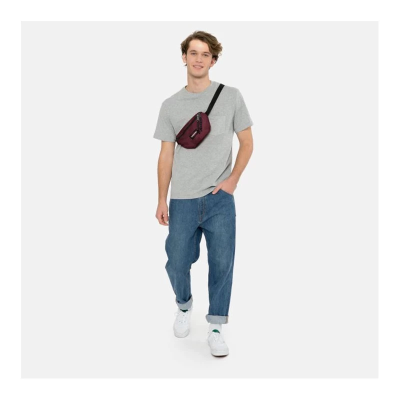 Eastpak Banane Springer 2 Litres Tonal Camo Red 8 Eastpak Banane Springer 2 Litres Tonal Camo Red – Image 6