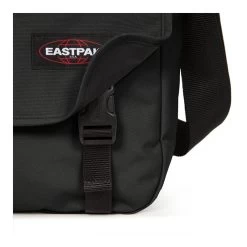 Eastpak Besace Delegate + 17 Pouces 38,5 Cm Kiss Brand -Delsey Paris Magasin besace delegate 17 pouces 385 cm kiss brand 4