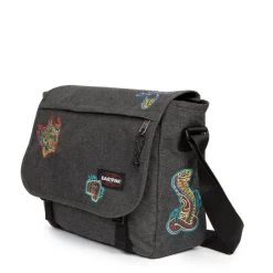 Eastpak Besace Delegate + 17 Pouces 38,5 Cm Neon Patches 8 Eastpak Besace Delegate + 17 Pouces 38,5 Cm Neon Patches -Delsey Paris Magasin besace delegate 17 pouces 385 cm neon patches 2