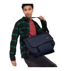 Eastpak Besace Delegate + 17 Pouces 38,5 Cm Ultra Marine 11 Eastpak Besace Delegate + 17 Pouces 38,5 Cm Ultra Marine -Delsey Paris Magasin besace delegate 17 pouces 385 cm ultra marine 4