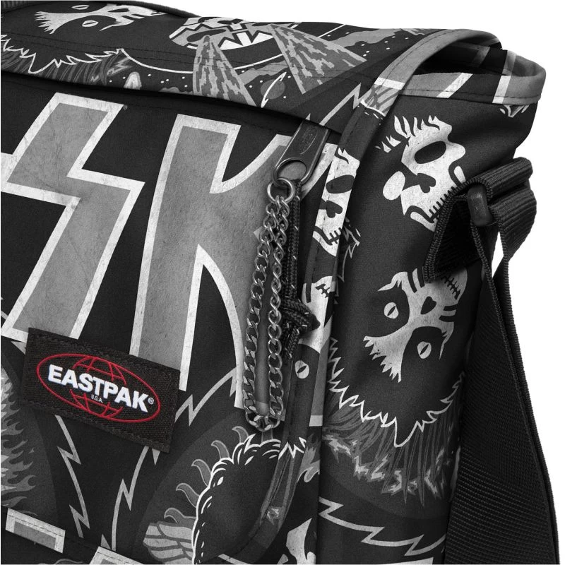 Eastpak Besace Delegate + 17 Pouces Kiss Grunge 5 Eastpak Besace Delegate + 17 Pouces Kiss Grunge – Image 3