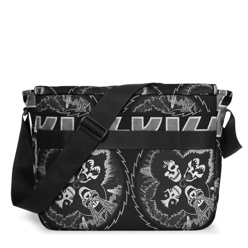 Eastpak Besace Delegate + 17 Pouces Kiss Grunge 7 Eastpak Besace Delegate + 17 Pouces Kiss Grunge – Image 5