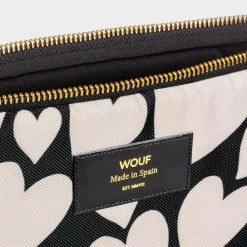 Wouf Housse Ordinateur 15" Et 16" 35.8 Cm Black Love 11 Wouf Housse Ordinateur 15" Et 16" 35.8 Cm Black Love -Delsey Paris Magasin housse ordinateur 15 et 16 358 cm black love 3