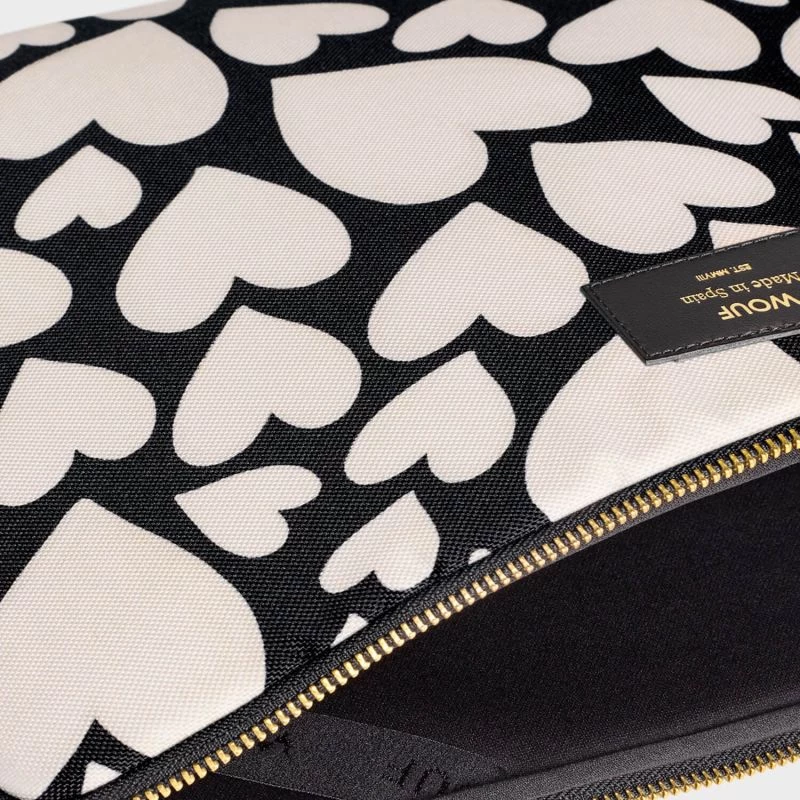 Wouf Housse Ordinateur 15" Et 16" 35.8 Cm Black Love 7 Wouf Housse Ordinateur 15" Et 16" 35.8 Cm Black Love – Image 5