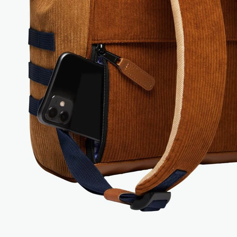 Cabaïa Sac à Dos Adventurer Mini 12 Litres + 2 Grandes Pochettes Canton 11 Cabaïa Sac à Dos Adventurer Mini 12 Litres + 2 Grandes Pochettes Canton – Image 9