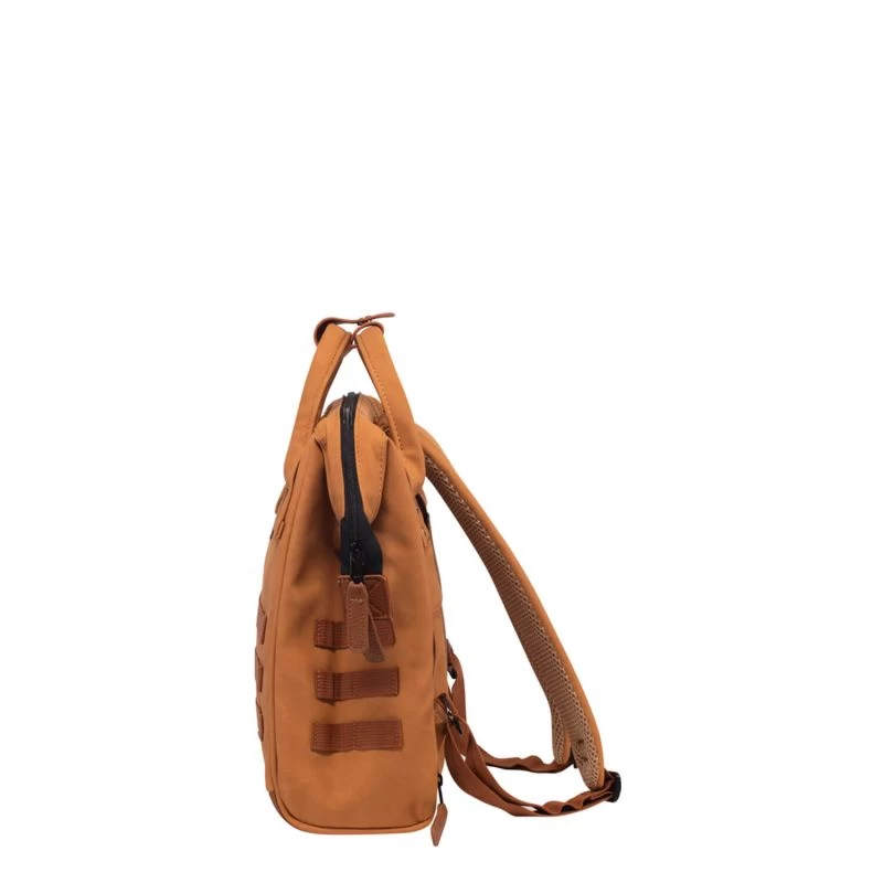 Cabaïa Sac à Dos Adventurer Mini 12 Litres + 2 Grandes Pochettes Moscou 8 Cabaïa Sac à Dos Adventurer Mini 12 Litres + 2 Grandes Pochettes Moscou – Image 6