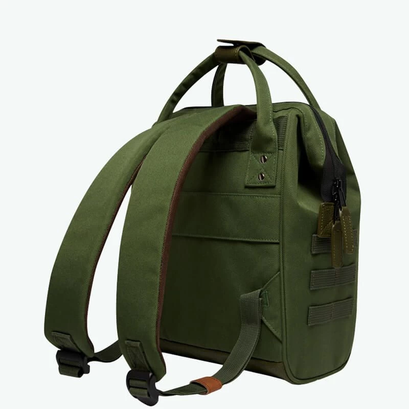 Cabaïa Sac à Dos Adventurer Mini 12 Litres + 2 Grandes Pochettes Seoul 9 Cabaïa Sac à Dos Adventurer Mini 12 Litres + 2 Grandes Pochettes Seoul – Image 7