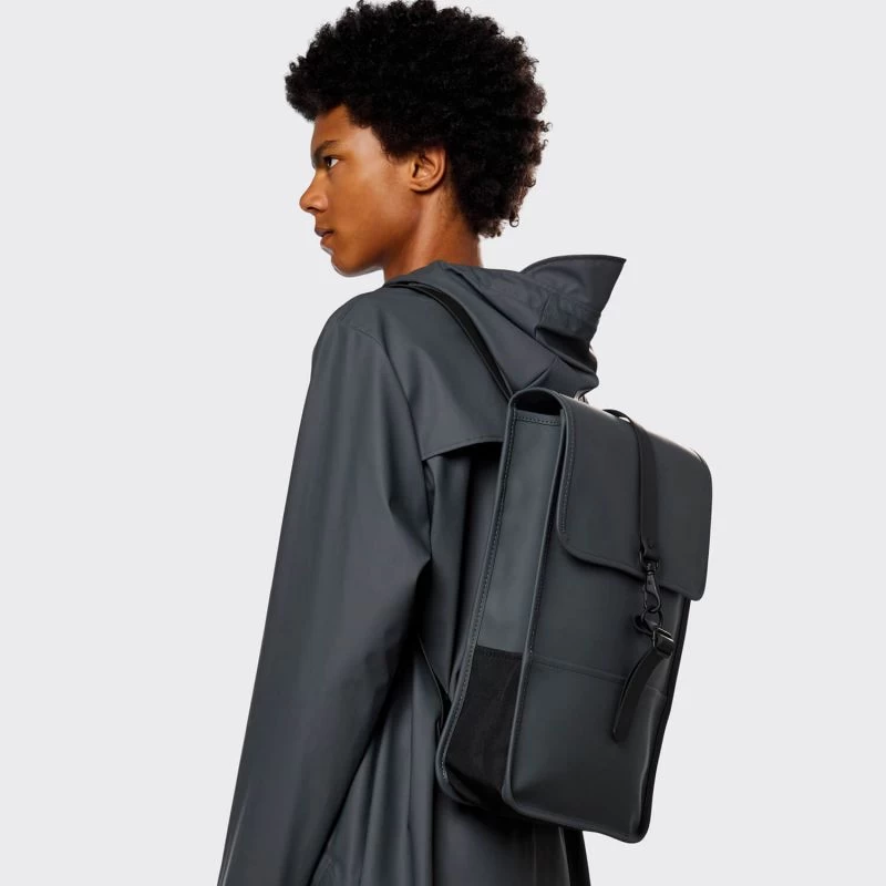 Rains Sac à Dos Backpack Mini 40 Cm Slate Gris Ardoise 7 Rains Sac à Dos Backpack Mini 40 Cm Slate Gris Ardoise – Image 5