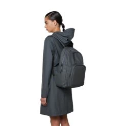 Rains Sac à Dos Base Bag 42 Cm Slate Gris Ardoise -Delsey Paris Magasin sac a dos base bag 42 cm slate gris ardoise 5