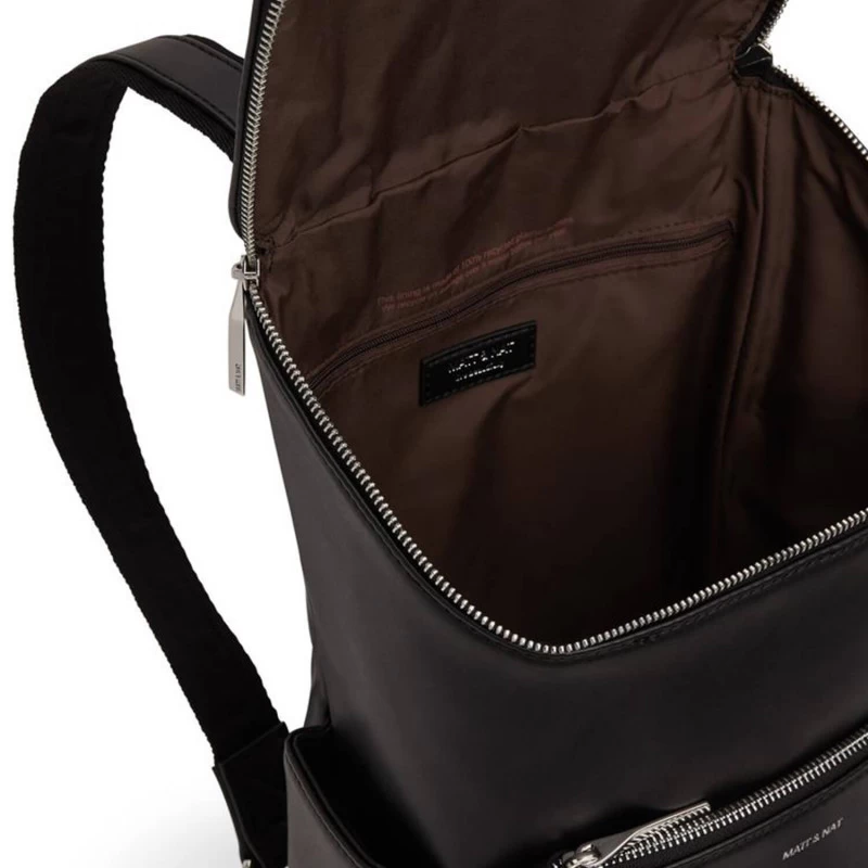 Matt & Nat Sac à Dos Brave Loom 13 Pouces 37cm Black Shiny 4 Matt & Nat Sac à Dos Brave Loom 13 Pouces 37cm Black Shiny – Image 2