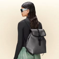 Rains Sac à Dos Bucket 30 Cm Metallic Grey 7 Rains Sac à Dos Bucket 30 Cm Metallic Grey -Delsey Paris Magasin sac a dos bucket 30 cm metallic grey 2