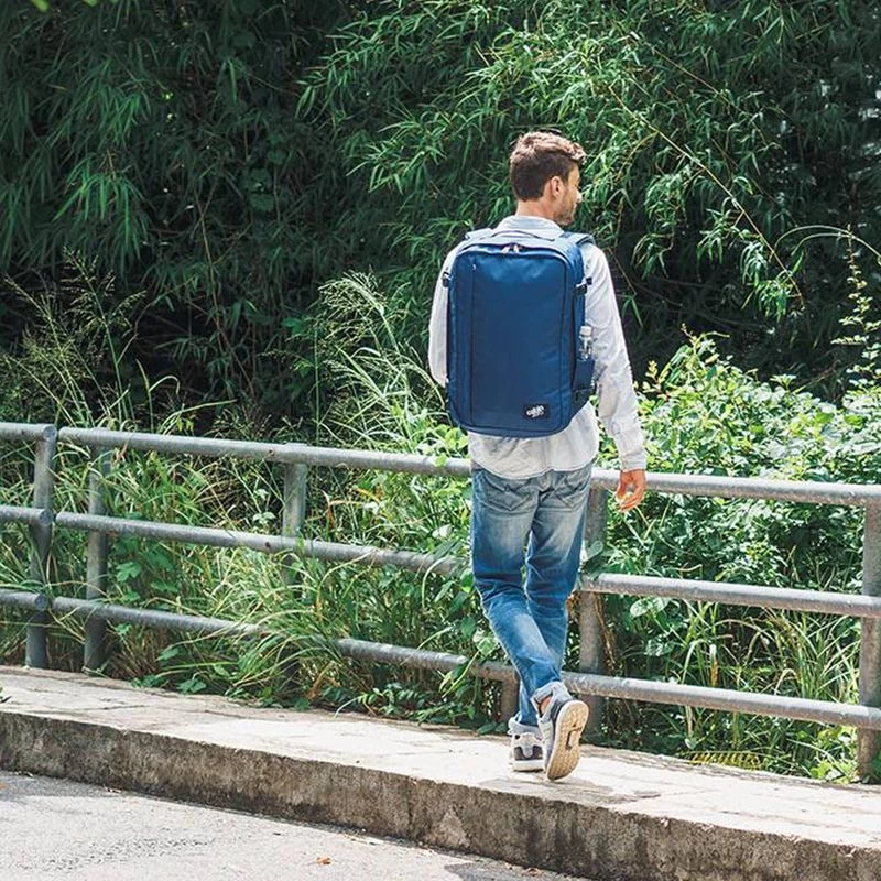 Sac à Dos Cabine Classic Plus 42 Litres Navy 11 Sac à Dos Cabine Classic Plus 42 Litres Navy – Image 9