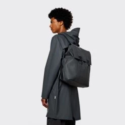 Rains Sac à Dos MSN Bag 40 Cm Slate Gris Ardoise 11 Rains Sac à Dos MSN Bag 40 Cm Slate Gris Ardoise -Delsey Paris Magasin sac a dos msn bag 40 cm slate gris ardoise 4