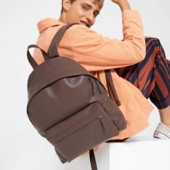 Eastpak Sac à Dos Padded Pak'R 24 Litres Brown Authentic Leather 20 Eastpak Sac à Dos Padded Pak'R 24 Litres Brown Authentic Leather -Delsey Paris Magasin sac a dos padded pak r 24 litres brown authentic leather 8