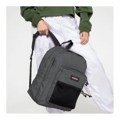 Eastpak Sac à Dos Pinnacle 38 Litres Black Denim -Delsey Paris Magasin sac a dos pinnacle 38 litres black denim 4