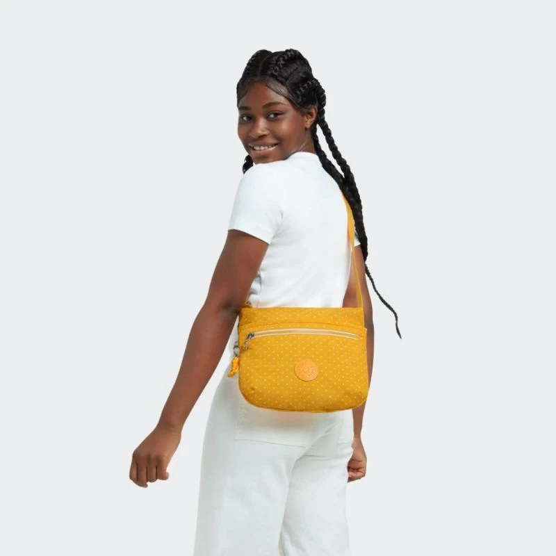 Kipling Sac Bandoulière Arto 29 Cm Soft Dot Yellow 7 Kipling Sac Bandoulière Arto 29 Cm Soft Dot Yellow – Image 5