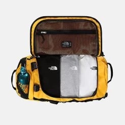 The North Face Sac De Voyage Duffel Base Camp M 71L Jaune Et Noir 8 The North Face Sac De Voyage Duffel Base Camp M 71L Jaune Et Noir -Delsey Paris Magasin sac de voyage duffel base camp m 71l jaune et noir 1