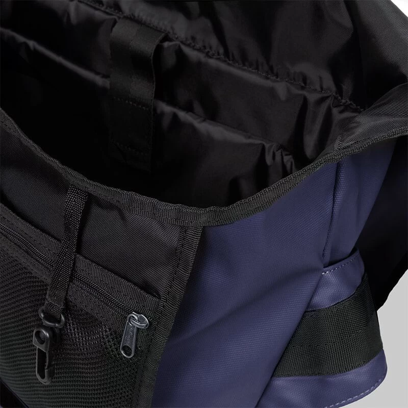 Eastpak Sac épaule Ordinateur Compatible Vélo Messer Bike Tarp Nearby 7 Eastpak Sac épaule Ordinateur Compatible Vélo Messer Bike Tarp Nearby – Image 5