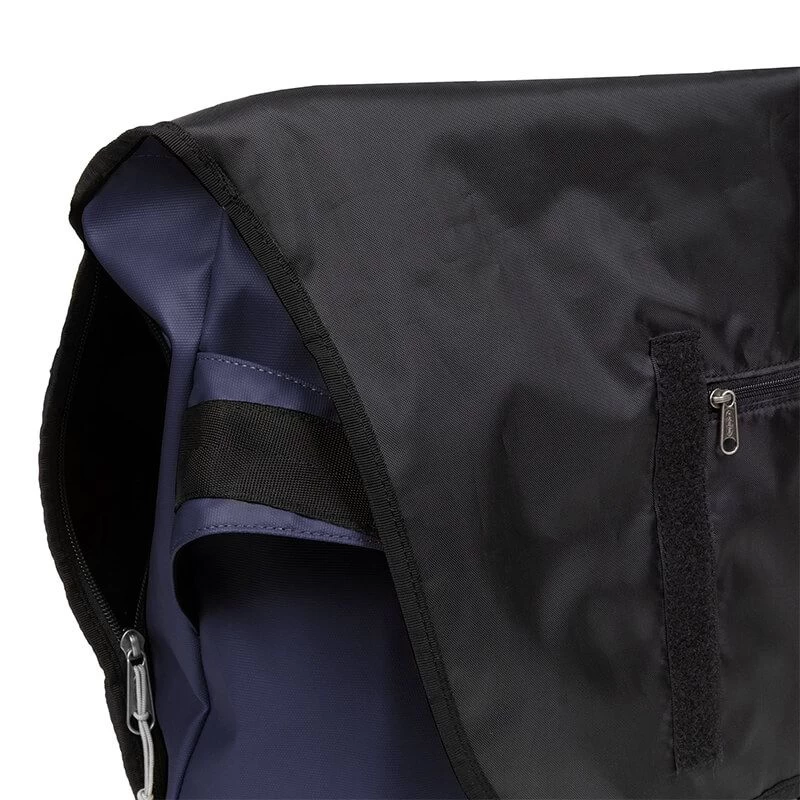 Eastpak Sac épaule Ordinateur Compatible Vélo Messer Bike Tarp Nearby 8 Eastpak Sac épaule Ordinateur Compatible Vélo Messer Bike Tarp Nearby – Image 6