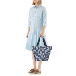 Reisenthel Sac Shopping Shopper M 51 Cm Signature Navy -Delsey Paris Magasin sac shopping shopper m 51 cm signature navy 2